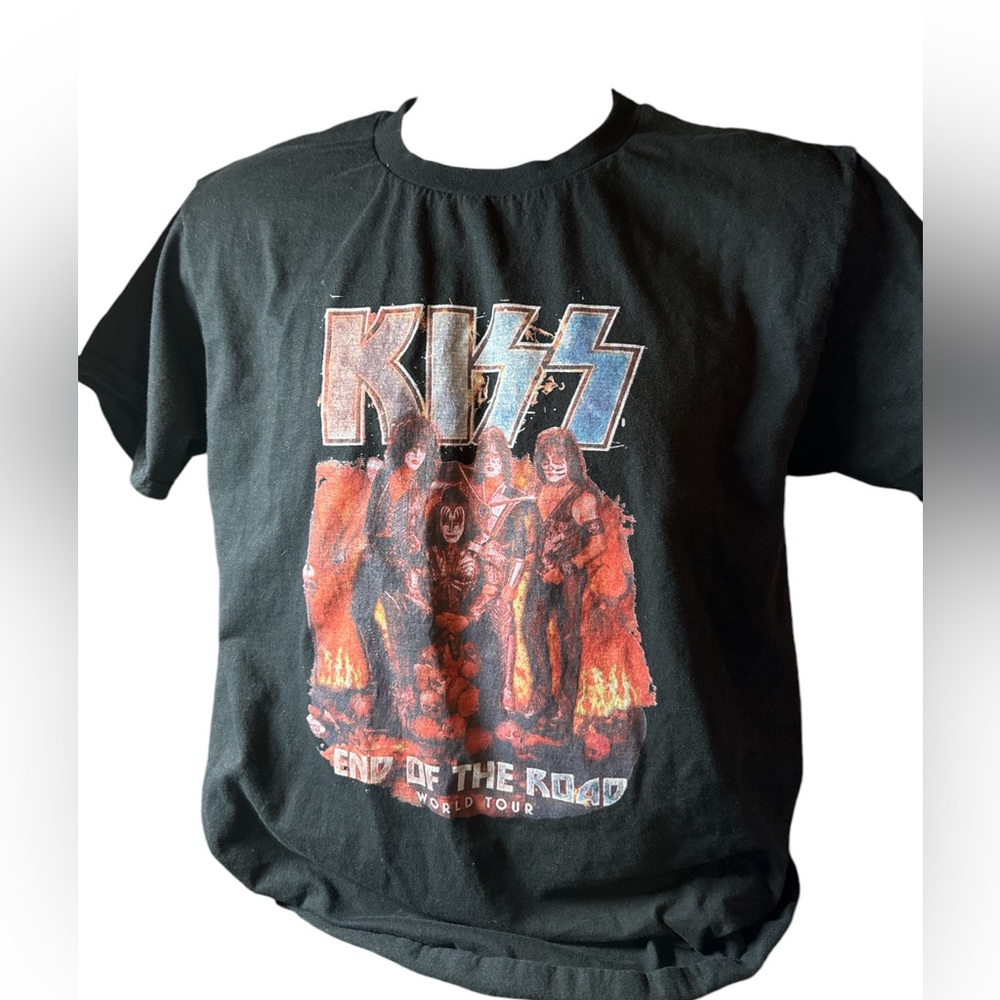 Kiss Concert tee size Large